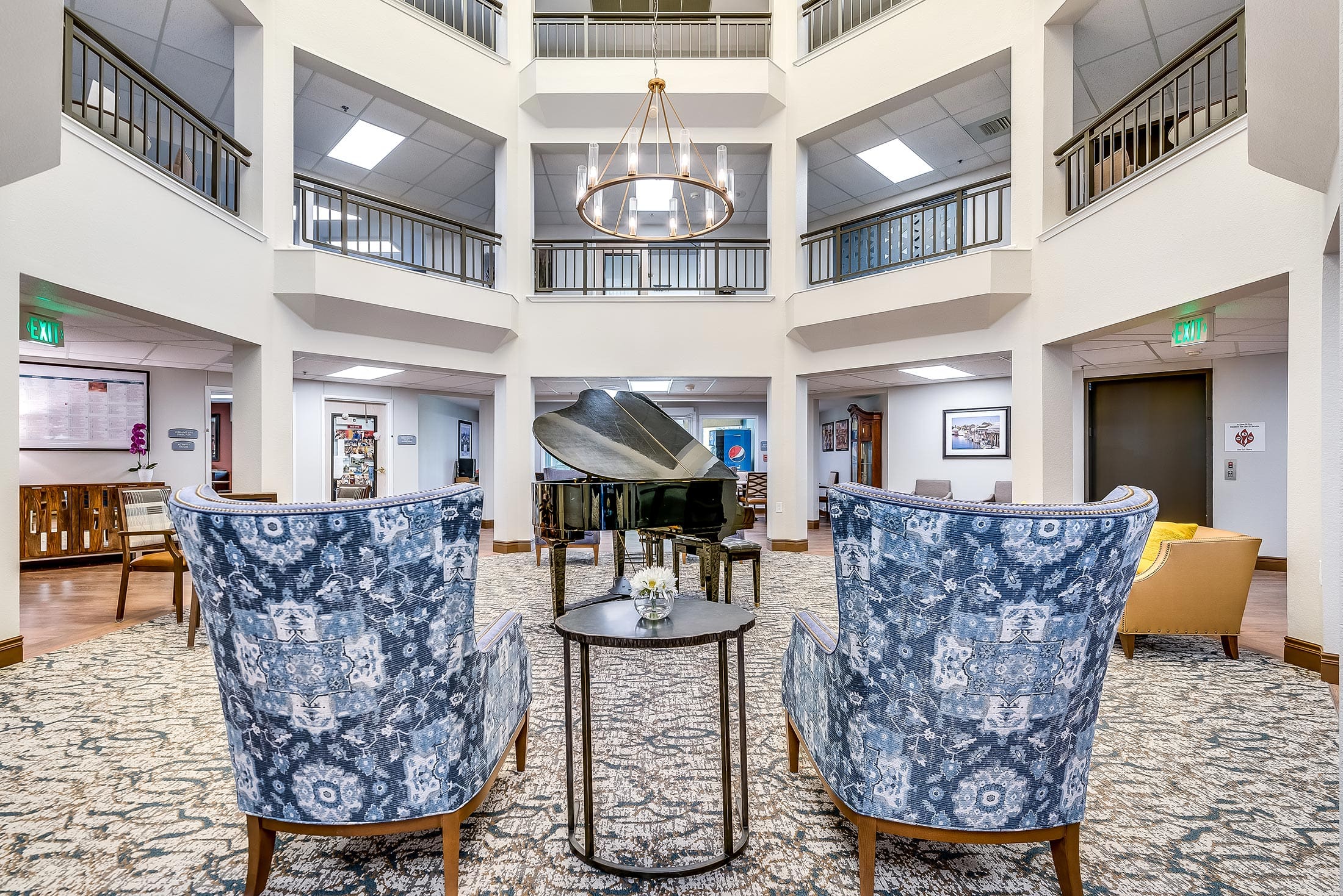 Lobby seating area Auburn