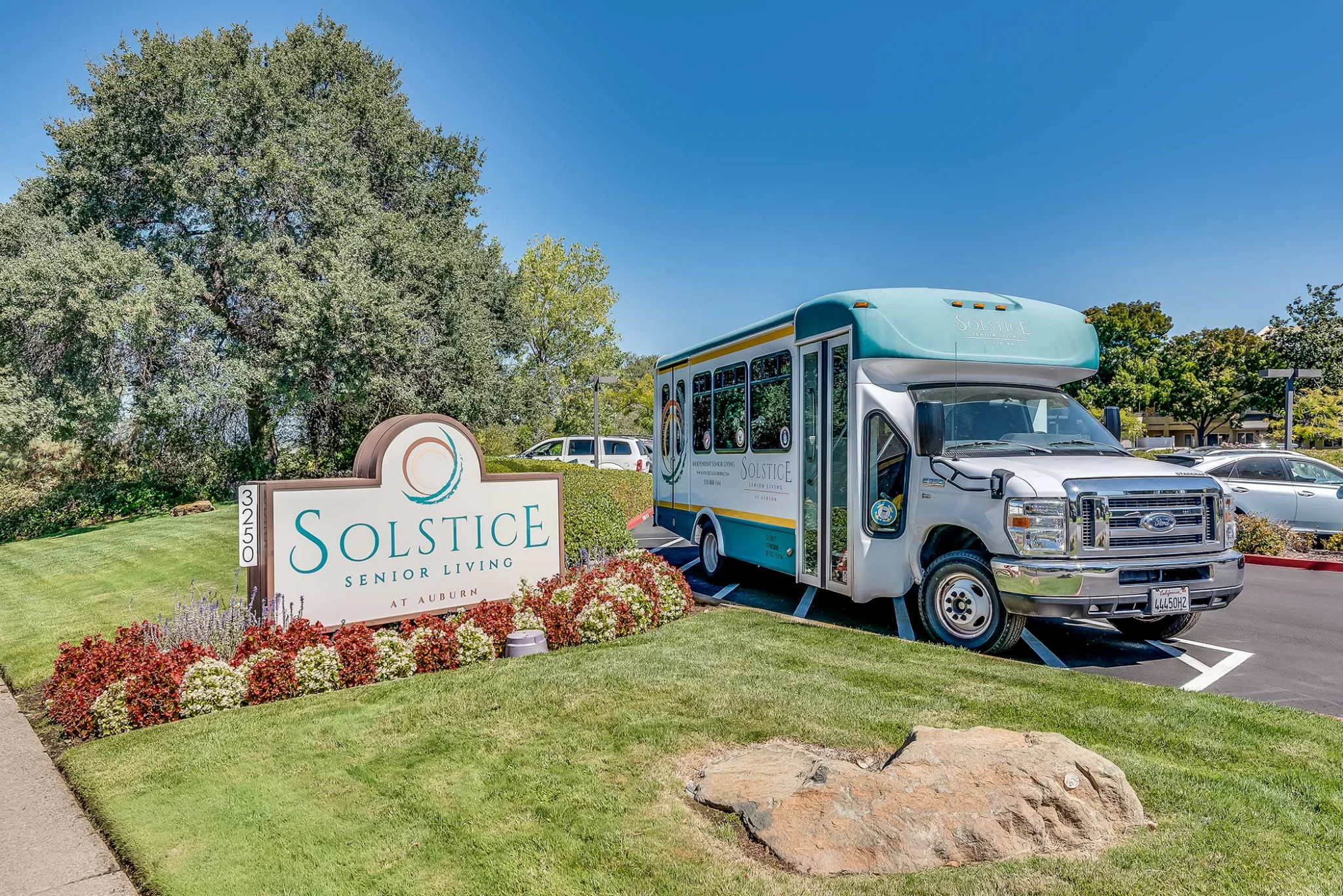Community sign, transportation Auburn